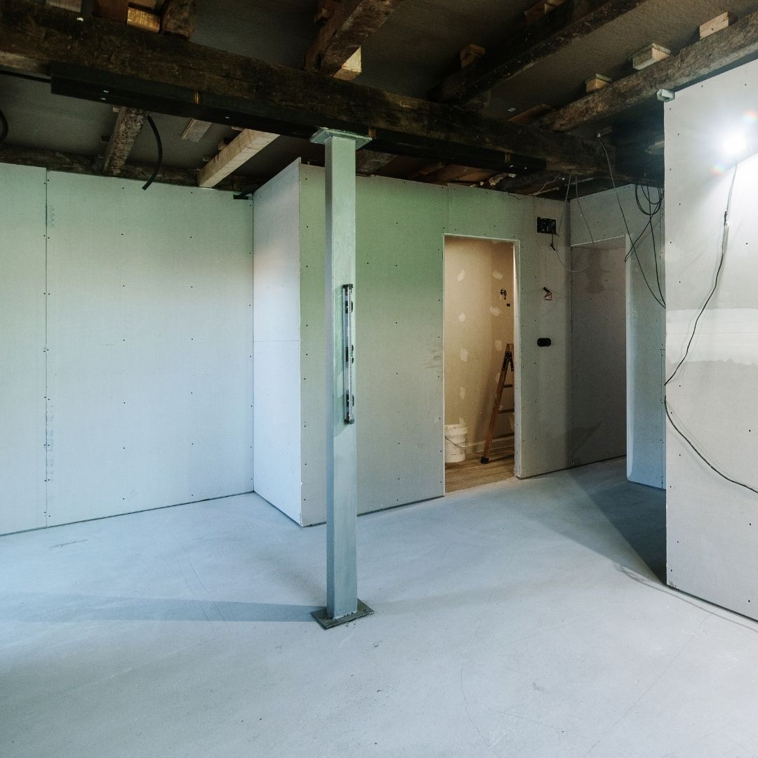 Commercial bulkhead and ceiling detail